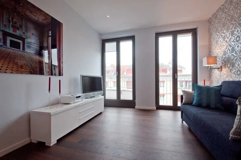 Toll gelegene und hochwertige 2-Zimmer Wohnung in Mitte — photo 1